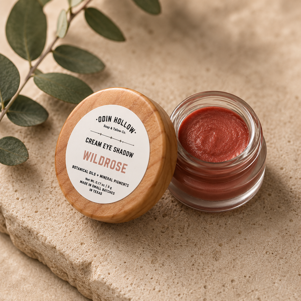     Wildrose cream eye shadow in glass pot